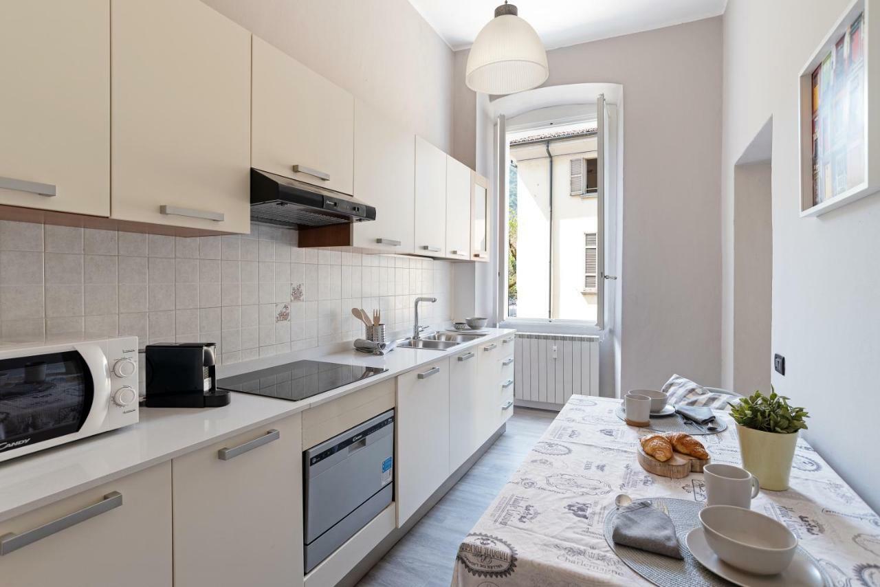 Vittoria Corner - Bymyhomeincomo Buitenkant foto